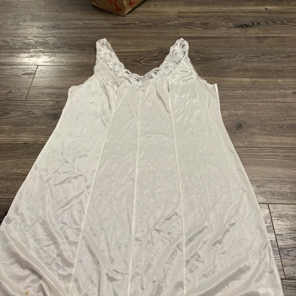 70s/80s European Vintage Südtrikot Silky Lace Accent Slip Dress (Ivory) XL/1X